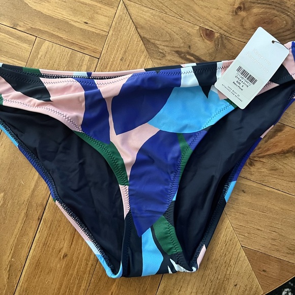 Bikini Bottom LIVELY - Retro Floral - Picture 4 of 6